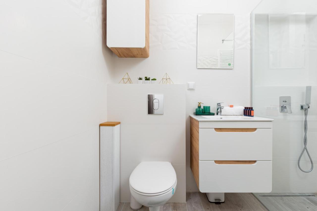 City Center Apartment Elektoralna By Noclegi Renters Varşova Dış mekan fotoğraf
